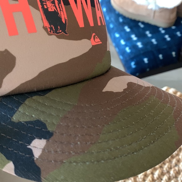 Quicksilver Hawaii Camo Baseball Hat - Picture 12 of 14